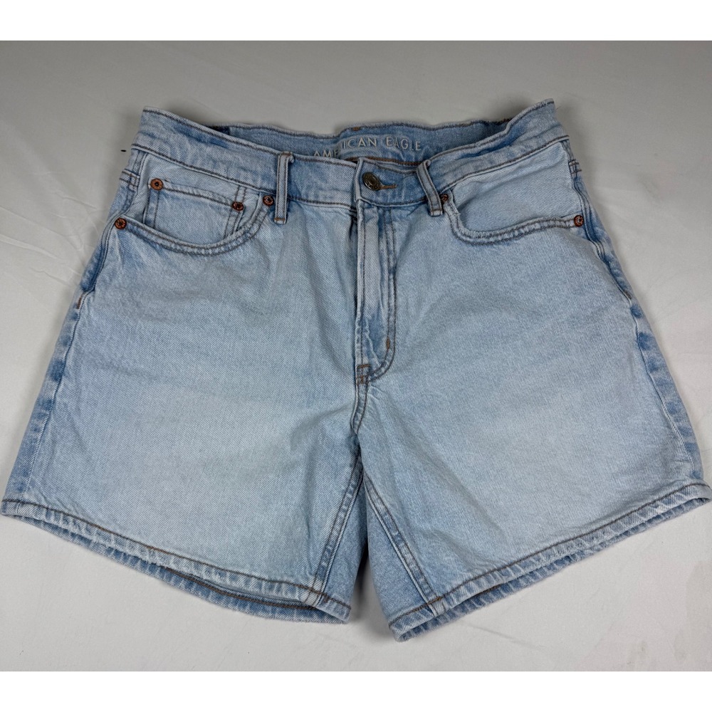 American Eagle Strigid Light Wash Denim High Waisted Shorts Womens Size 6